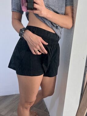 Yogalicious Black Athletic Shorts S